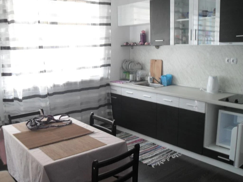 Sunny Dream Family Apartments