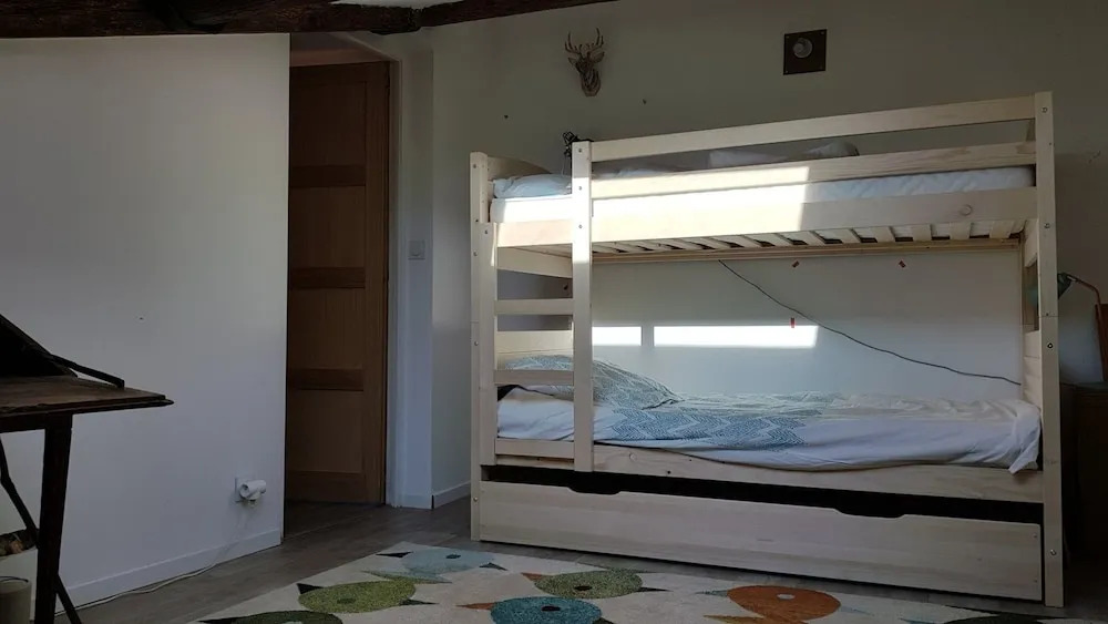 Sete Vue Canal Duplex Pour 7 Personnes