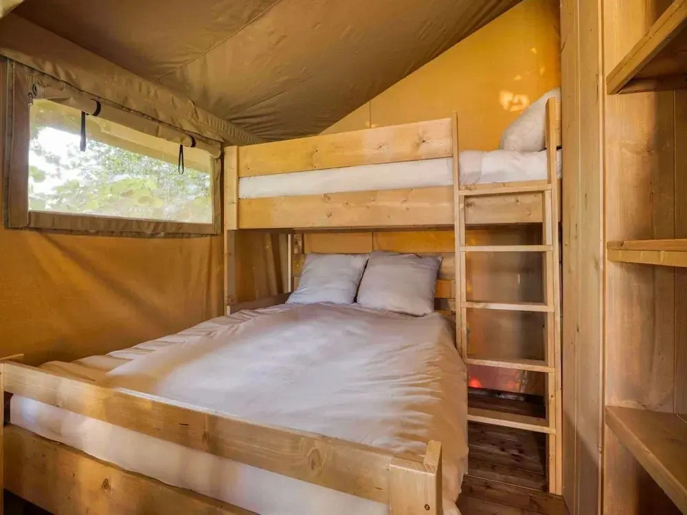 Comet Glamping Tent, Ardennes