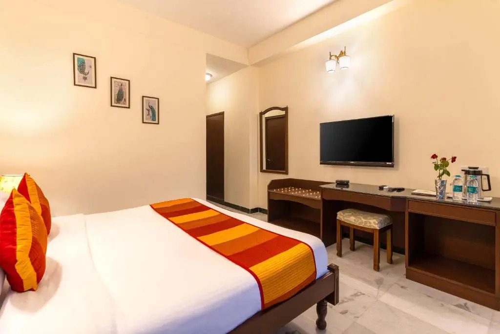 Sarovar - Lake Facing Boutique Hotel On Lake Pichola