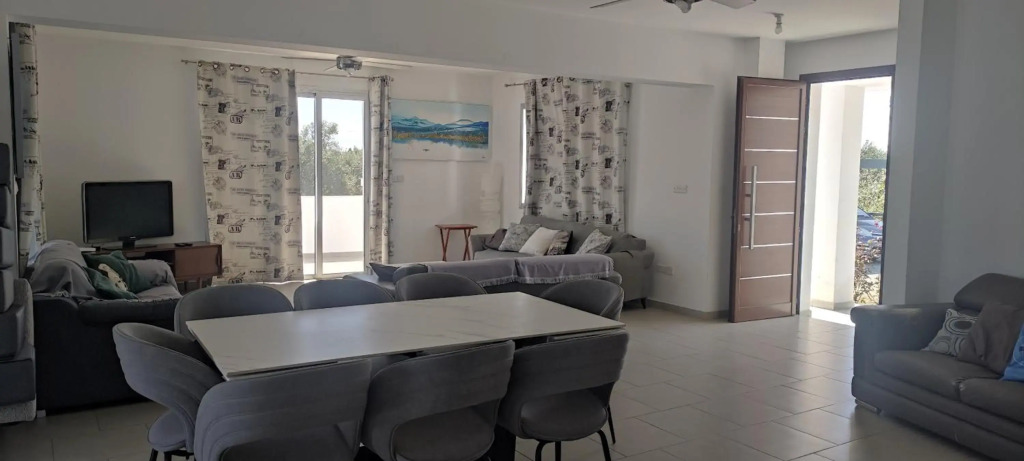 Kiti Village Villa, Cyprus, salt-water pool, 5 bedrooms, Larnaca