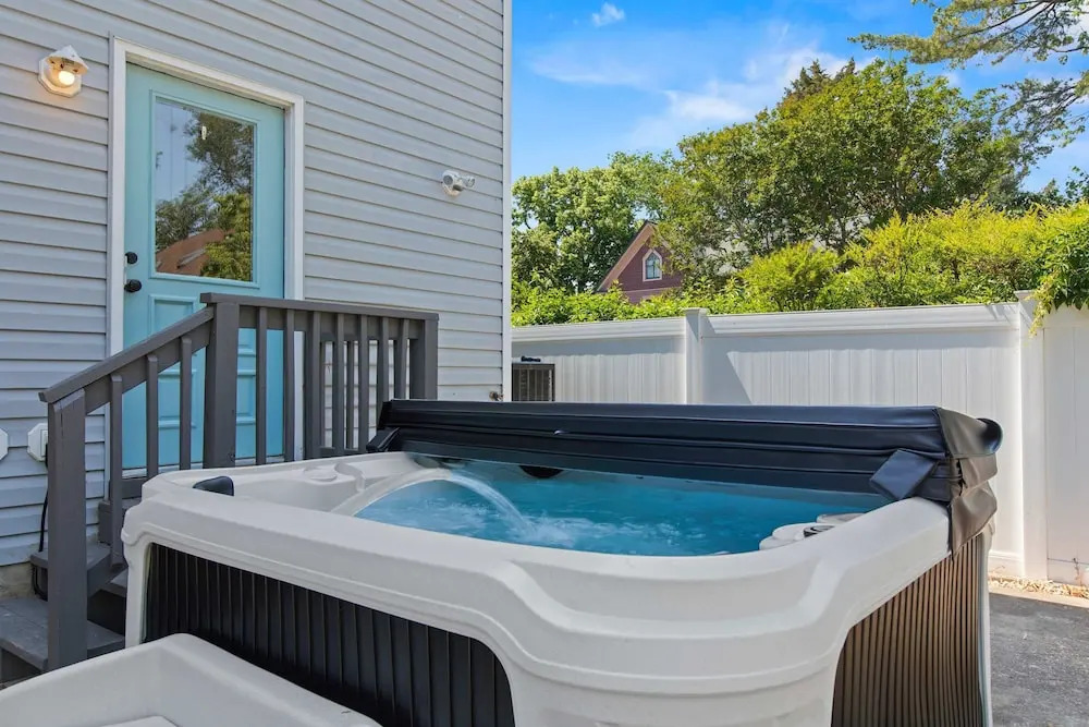 Solomons Island 6BR Family Getaway