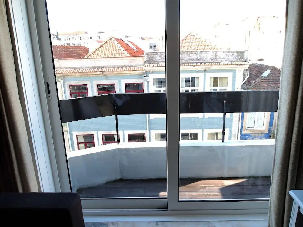 Tripas-Coração,Luxury Corner Apartments in Santa Catarina, Balcony & City Views