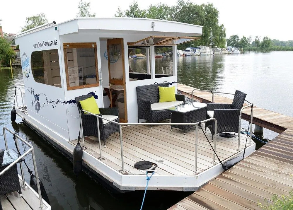 HAVEL-Cruiser Hausboot-Flöße mit Stil