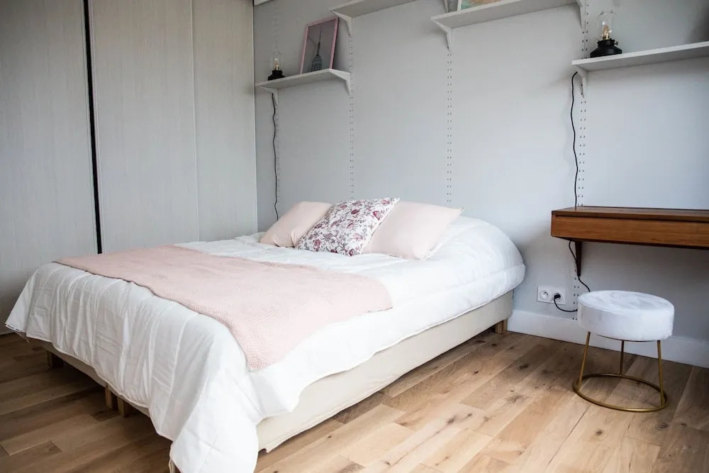 Superb Apartment Near Paris - Professional Cleaning
