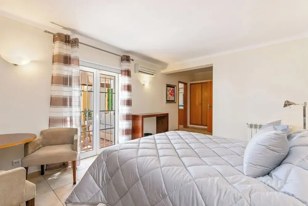 Monte Da Poupa - 7 Bedroom Villa - Sleeps 15