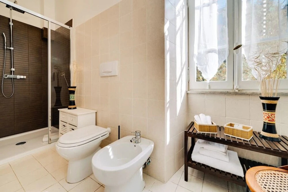Lovely Renovated Flat/4guests/exclusive Location!