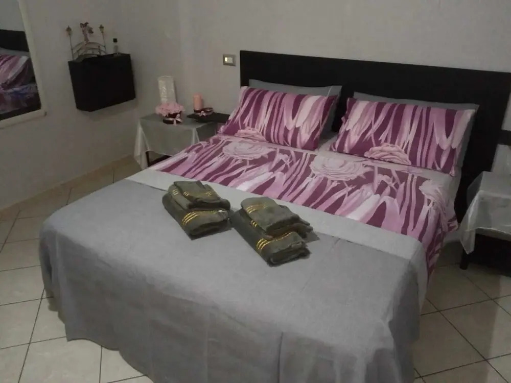 Le Chambre Petite B&B by holidayngo