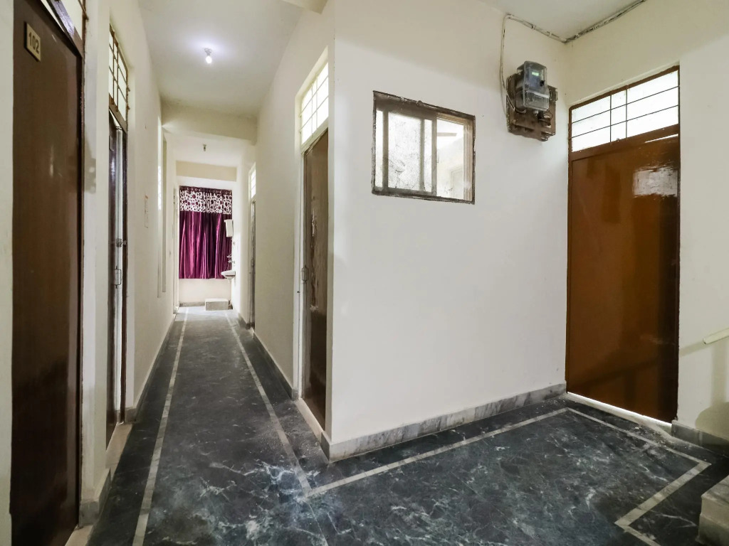 OYO 71116 Hotel Kanchan Palace