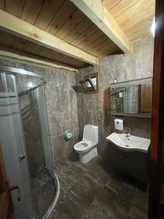 HiraBungalov