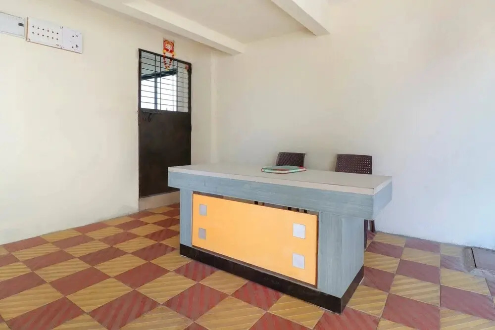 Sai Sidhi Lodge by OYO Rooms