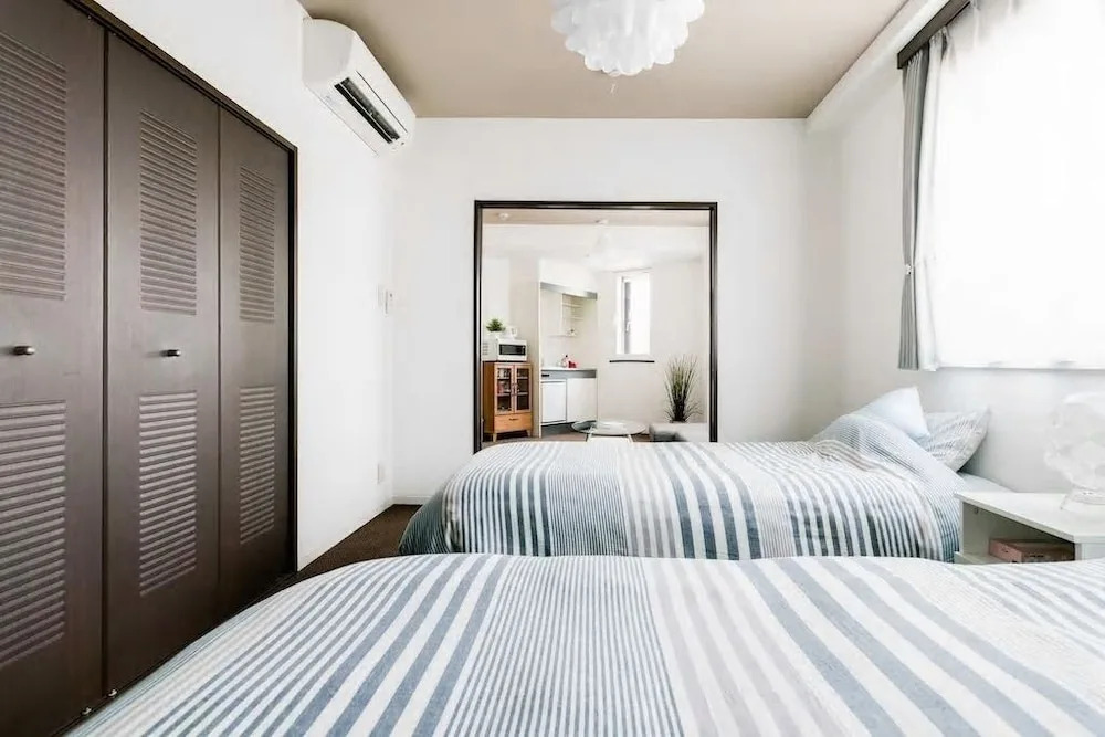 The Comfortable Top Floor 1001