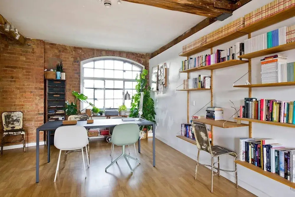 Unique & Vibrant 1-bed Loft With Roof Garden