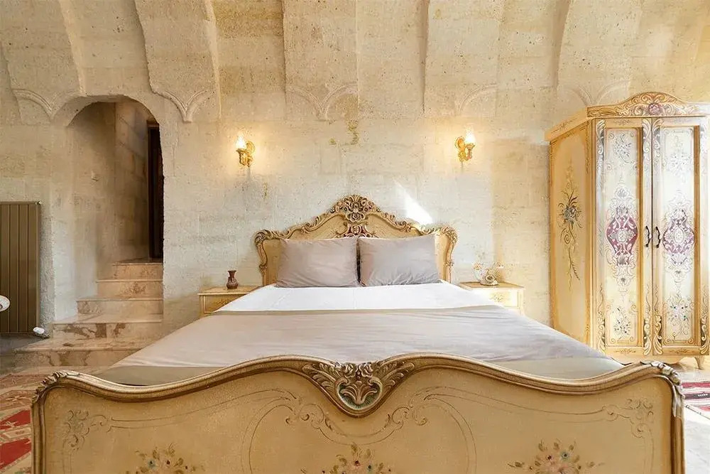 House 1938 Special Cave Hotel