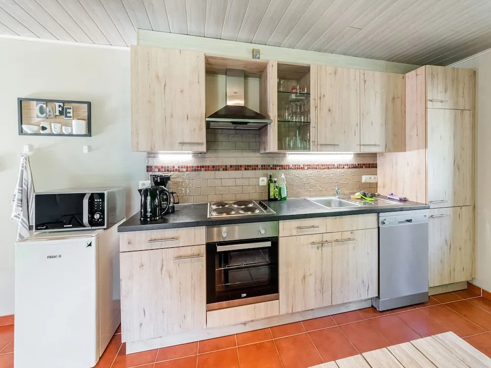 Holiday Home in Houffaliz with Garden