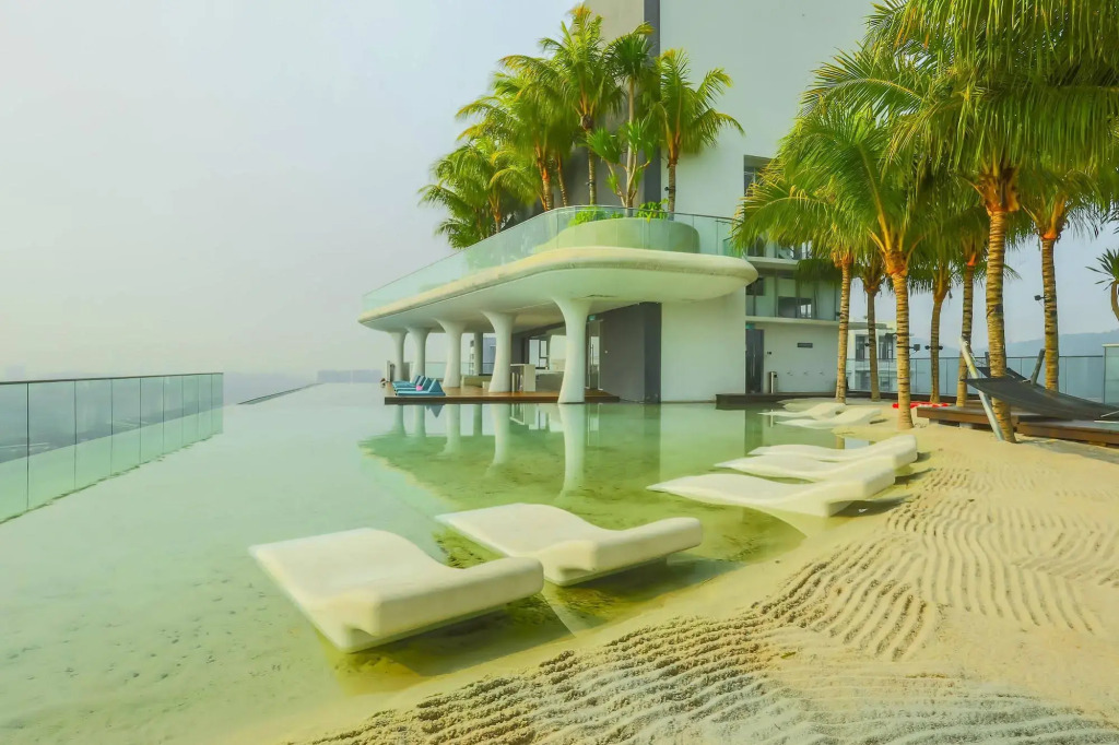 Verve Suite Mont Kiara by LBA