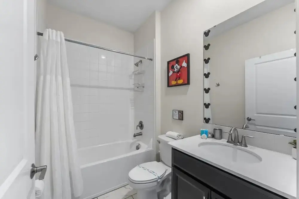 Exclusive Luxe Single Family 6 BR Sl2765
