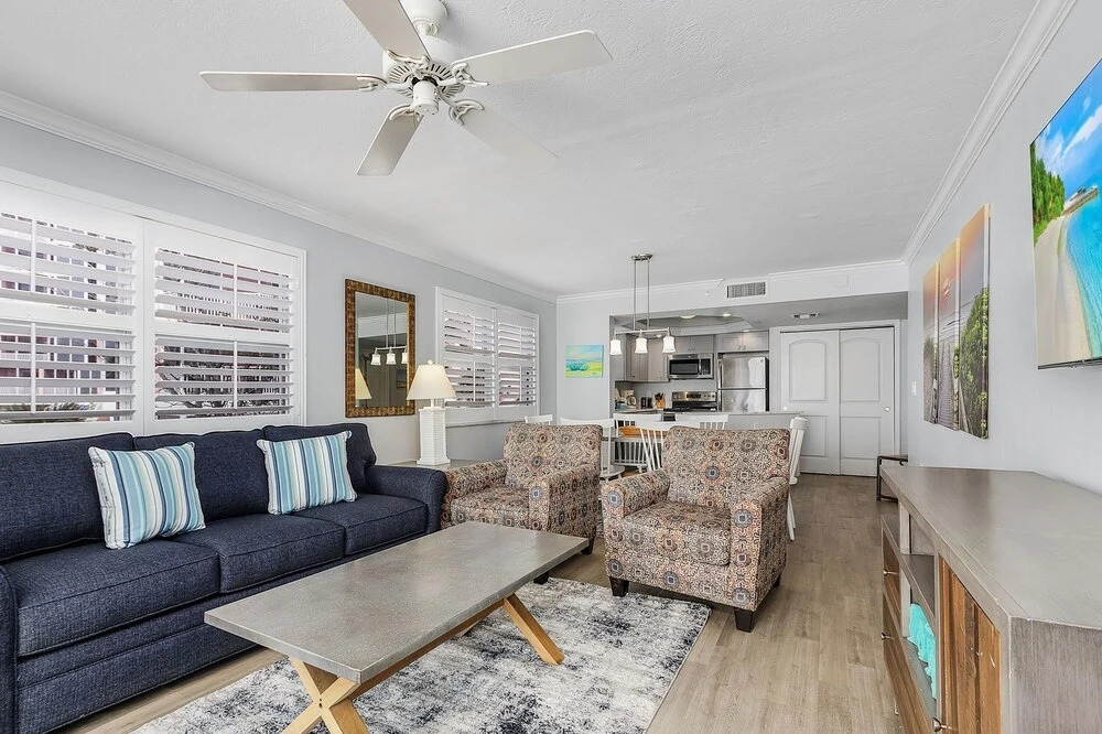Beach Villas # 106 - Bogo24 2 Bedroom Condo by RedAwning