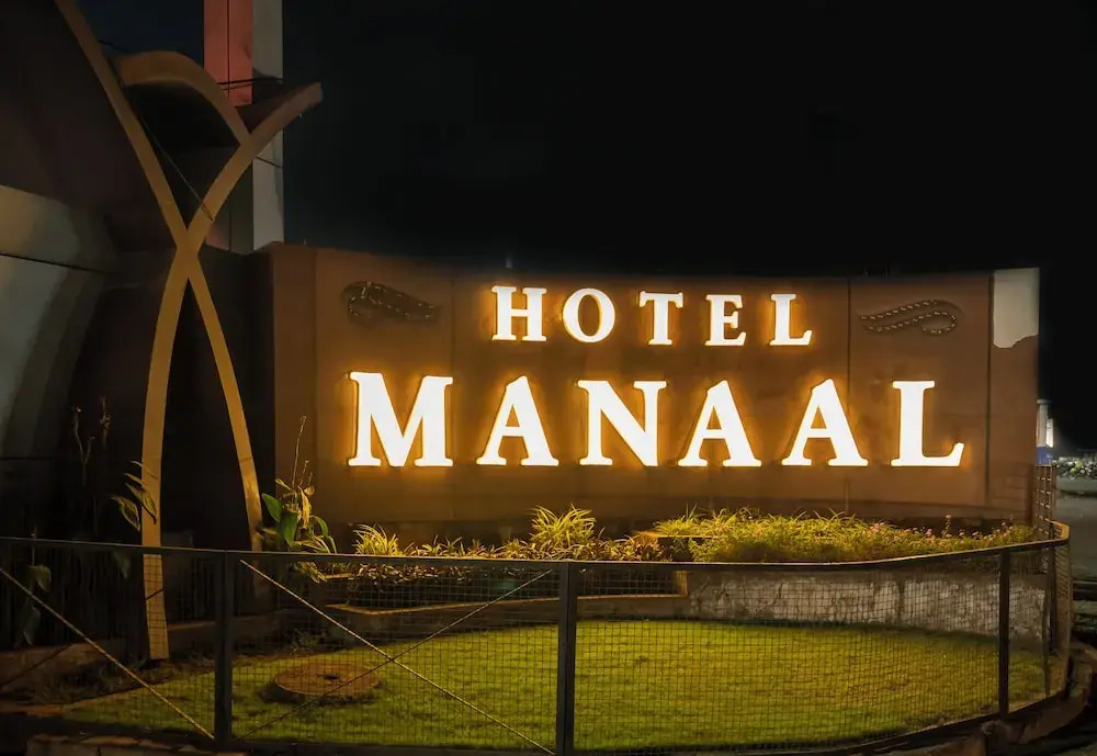 Hotel Manaal Pithampur