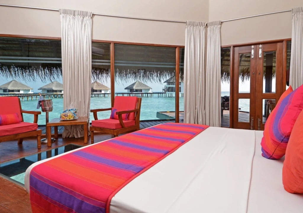 Отель Adaaran Club Rannalhi