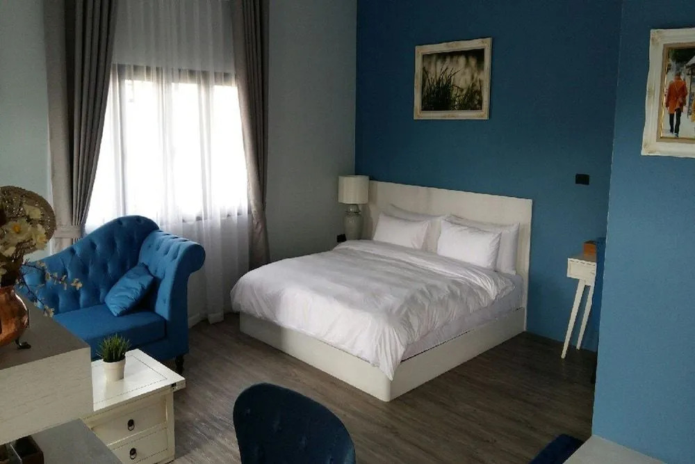 I-Destiny Gallery Resort