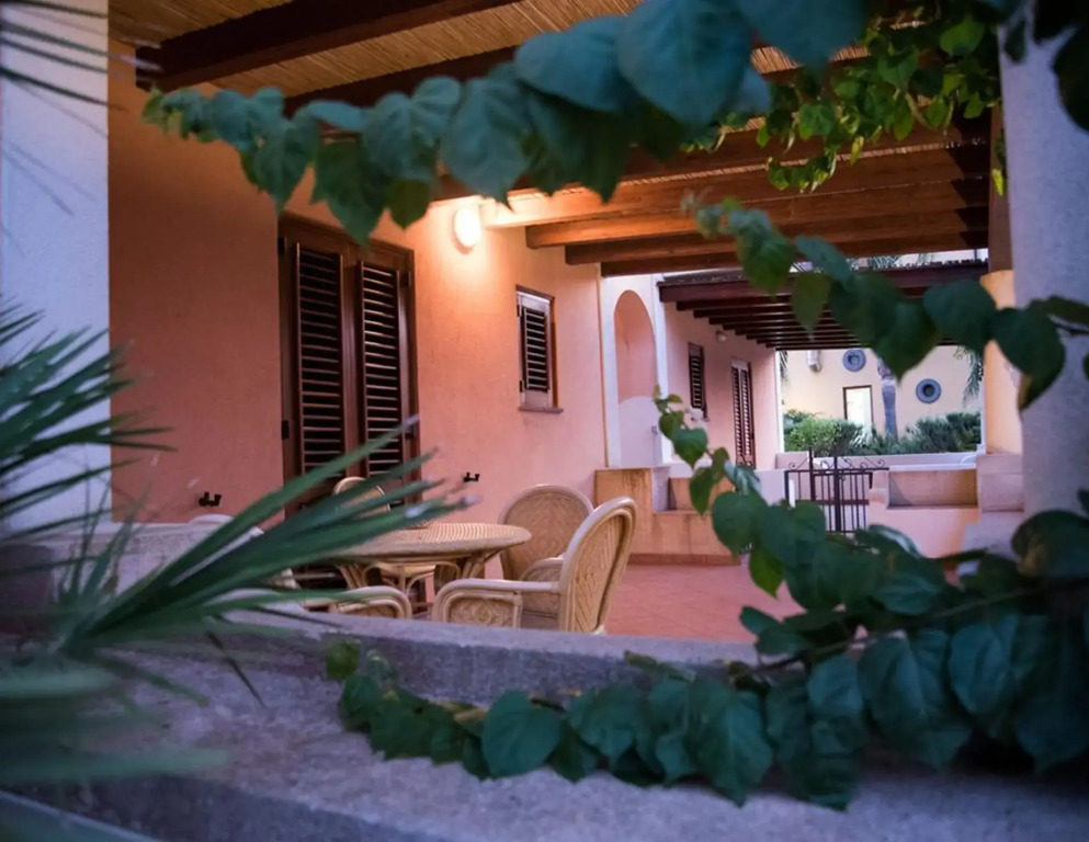 Eolian Residence