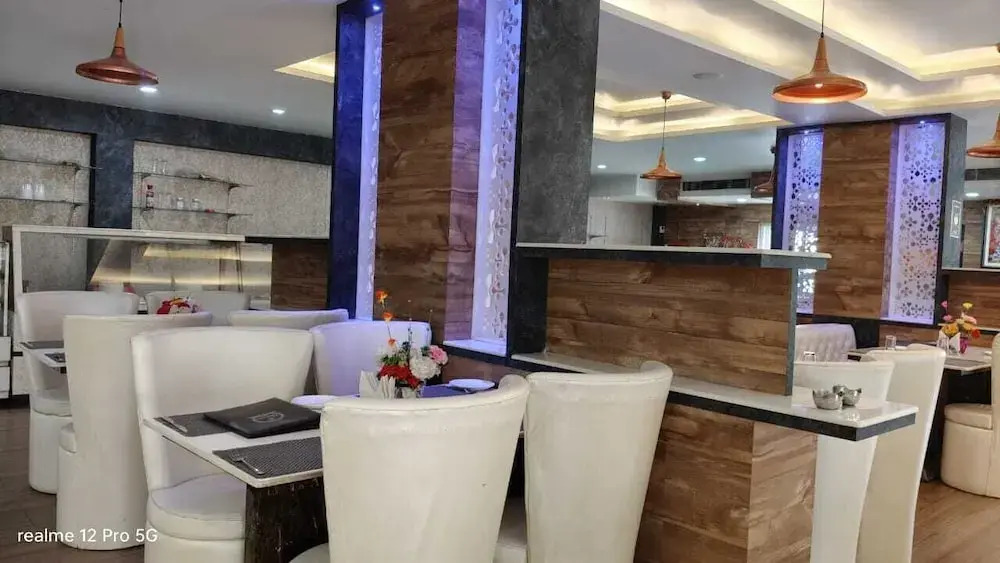 Hotel Destiny by OYO Rooms