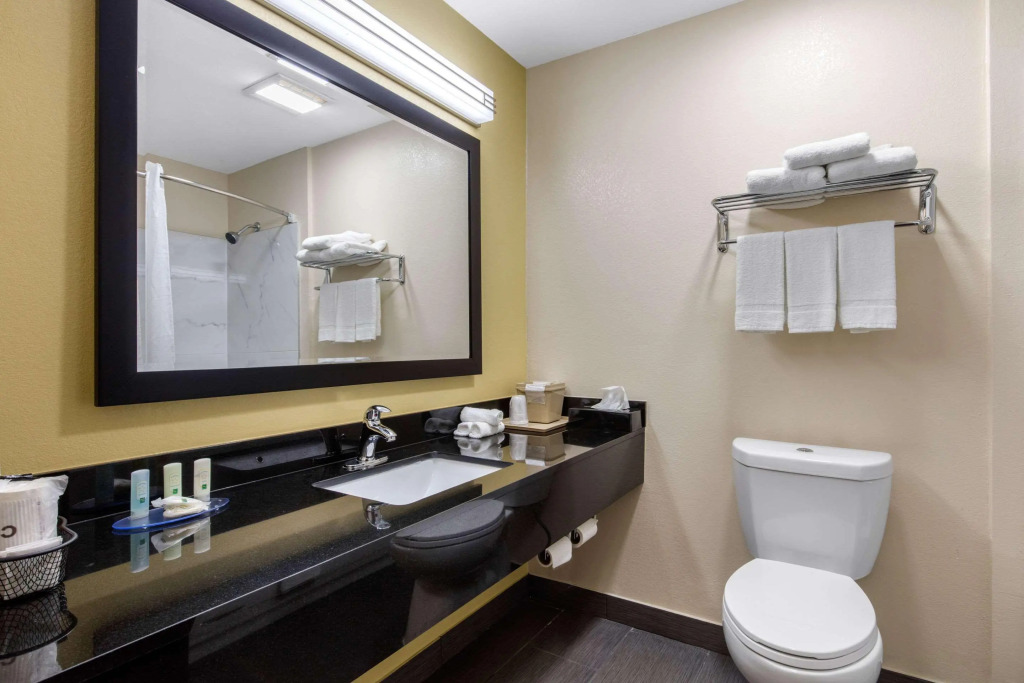 Quality Inn