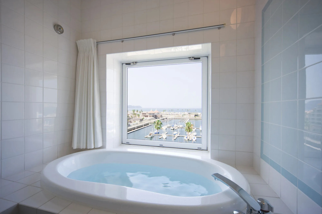 Wakayama Marina City Hotel