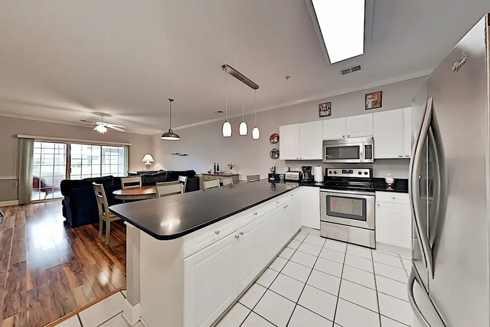 104magno 2 Bedroom Condo