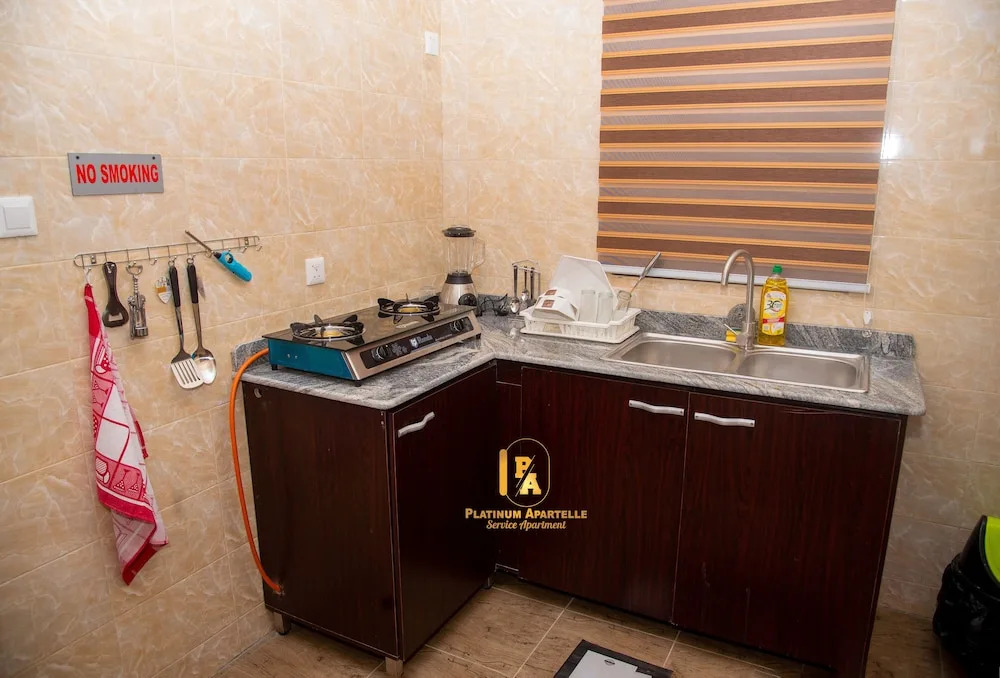 Platinum Apartelle
