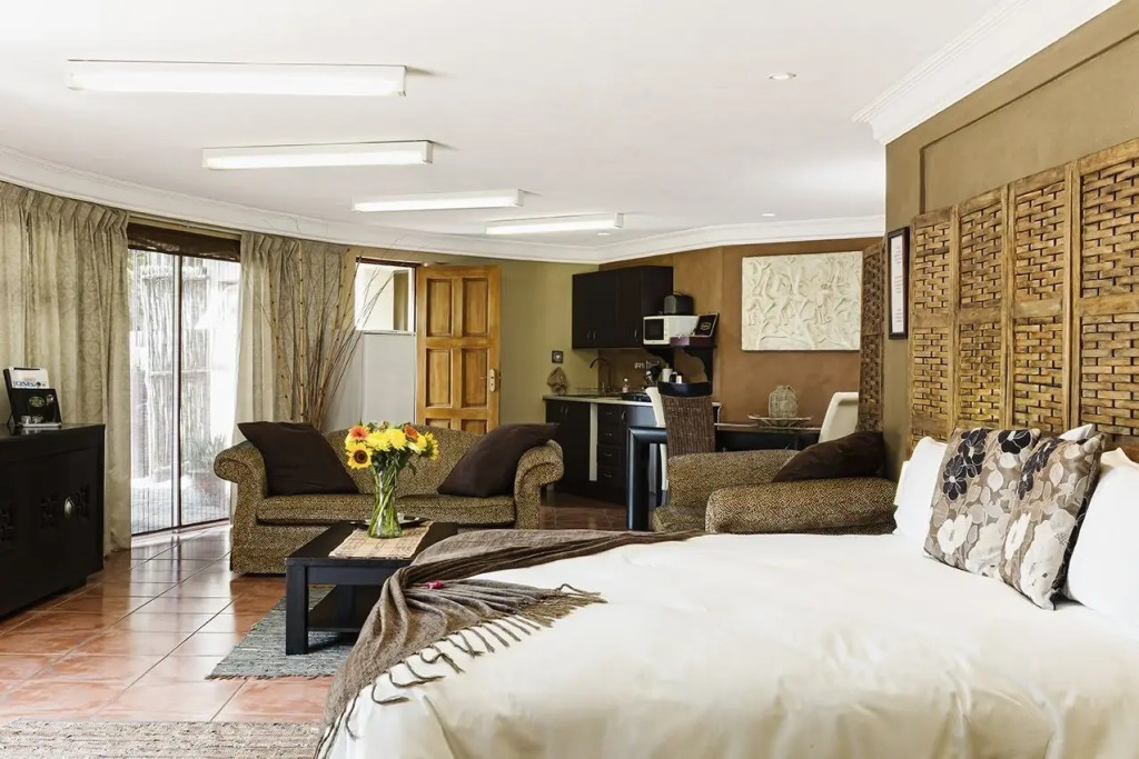 Glendas Guest Suites