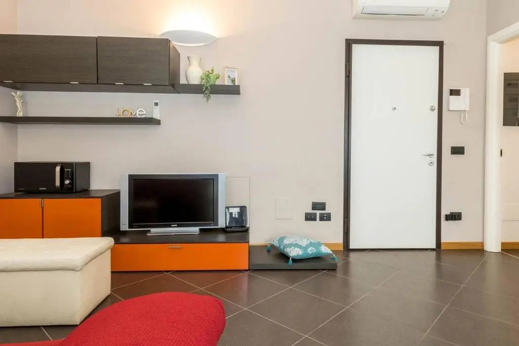 ALTIDO Apt for 4 with Terrace in a Quiet Residential Area