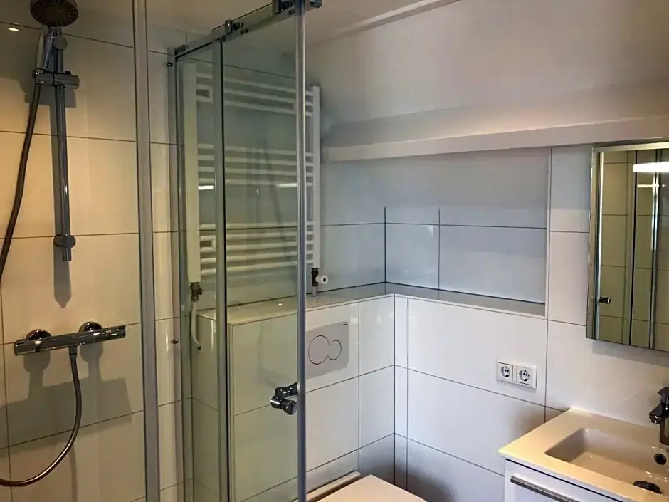 B&B Binisa