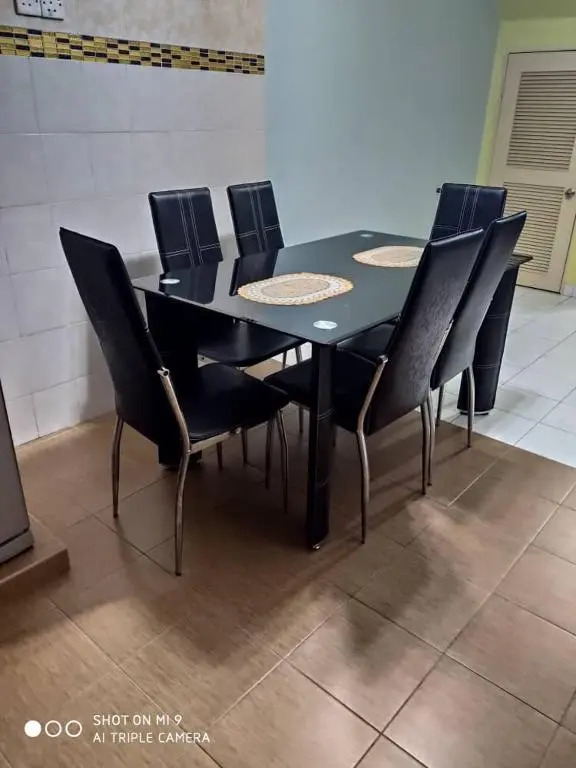 HOMESTAY GOMBAK PERMAI