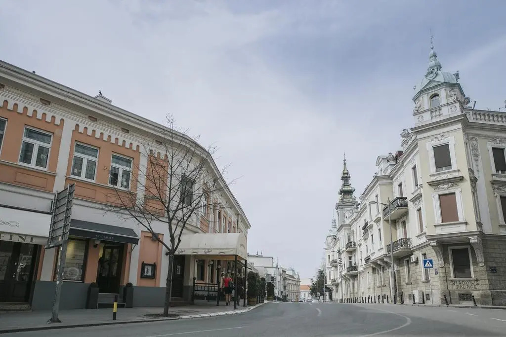 Apartments Center