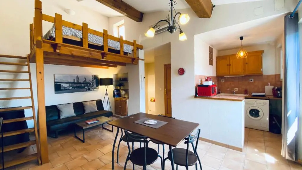 Mignon studio au cœur du village de Saint-Tropez