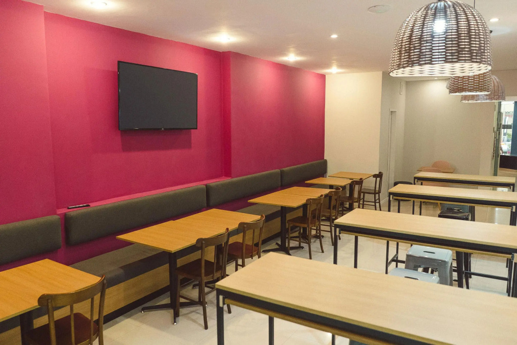 CLH Suites Domingos Ferreira