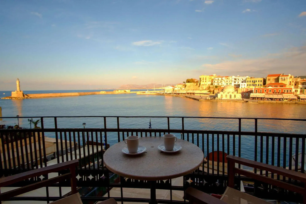 Erietta Suites