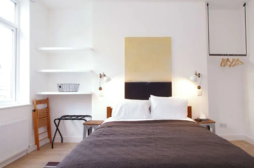 The London Agent Fitzrovia Studio 1