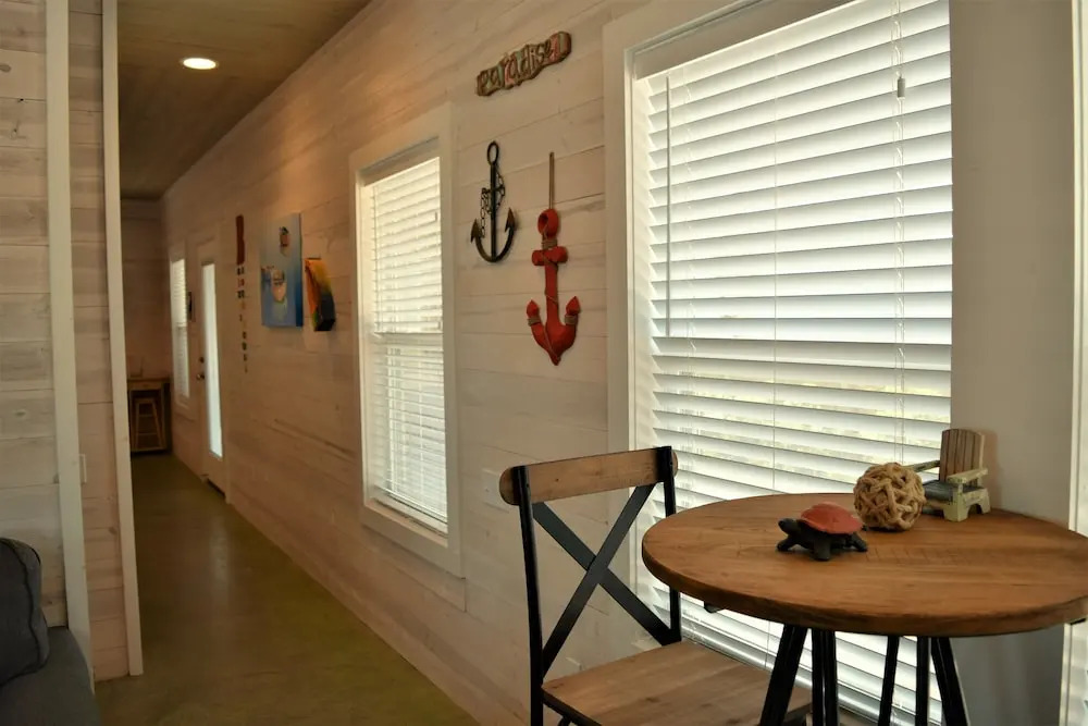 17 Royal Palms - Three Bedroom Home