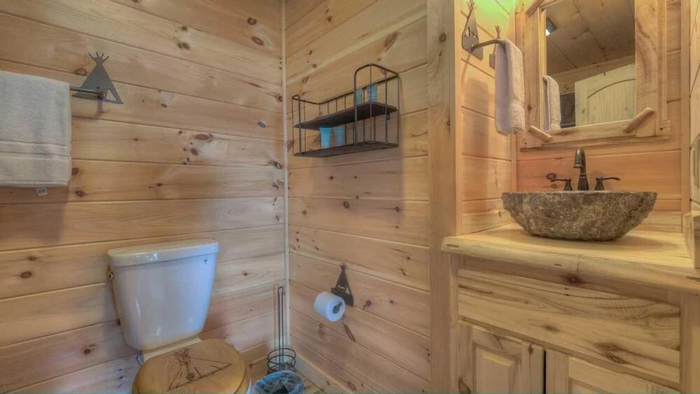 Cloud Top Cabin by Escape to Blue Ridge