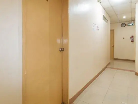 RedDoorz @ Asiana Pension Inn Mandaue City