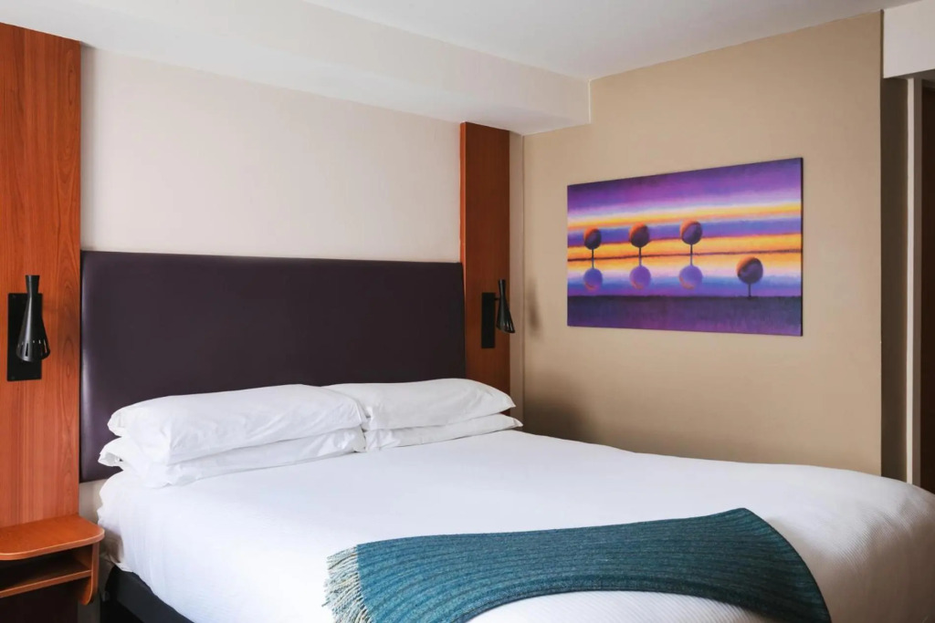 Premier Inn Chesterfield West