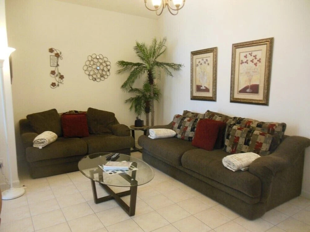 3 Bedroom, 2 Bath Disney Pool Home!