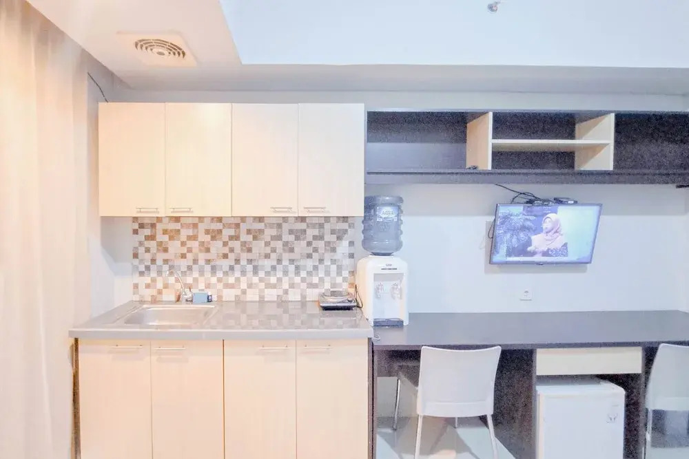 Best View Studio At Apartment Skyland City Jatinangor