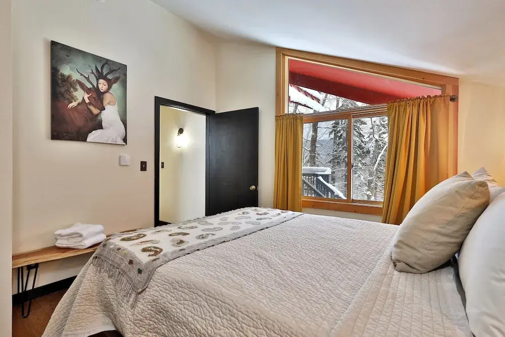 Whitetail Chalet 4 Bedroom Home