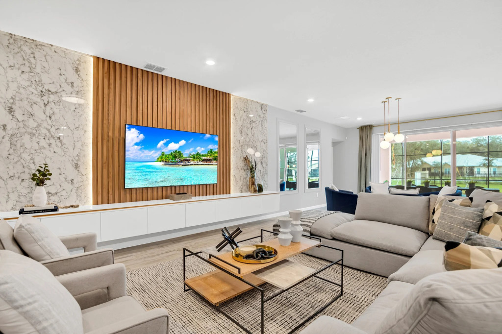2413SHANTI, Kissimmee, US