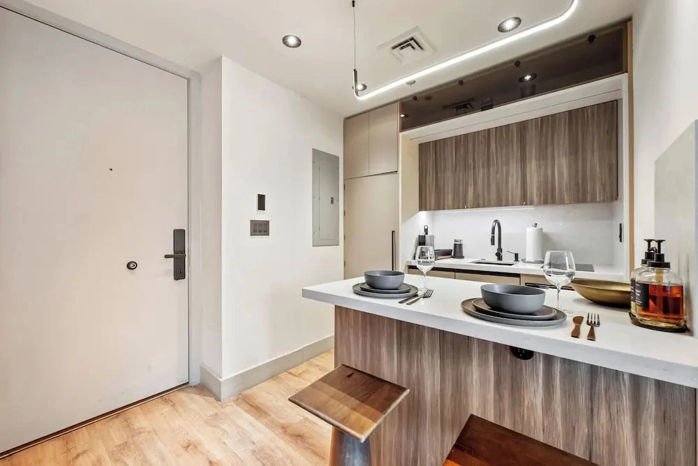 AKA Brickell Studio Free Parking by Palermo Home