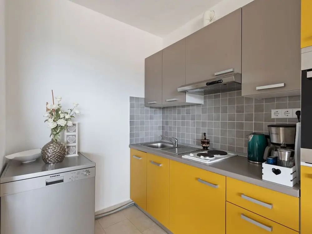 Elegant Villa in Jasenice With Private Swimming Pool